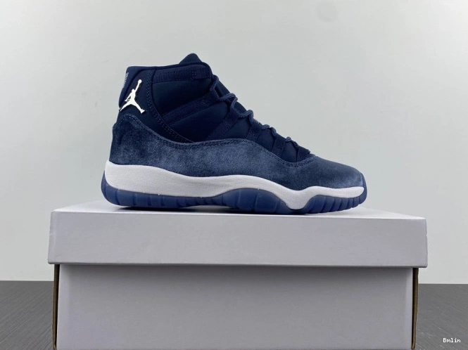 Bmlin Air AR0715-441 WMNS Midnight Velvet Jordan Navy 11 0816